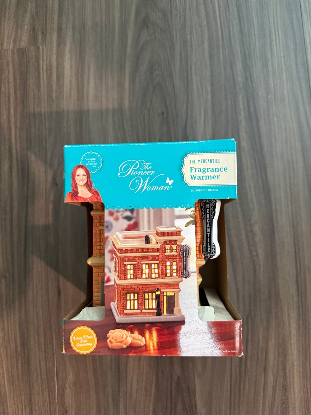 The Pioneer Woman Teal Packaged Ceramic Building Fragrance Warmer-NWT